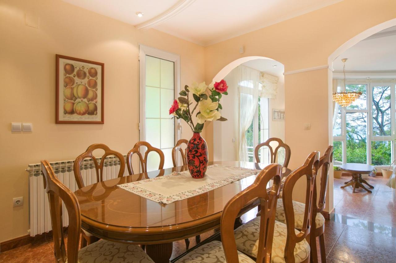 Royal Holiday Apartments Sveti Stefan Dış mekan fotoğraf