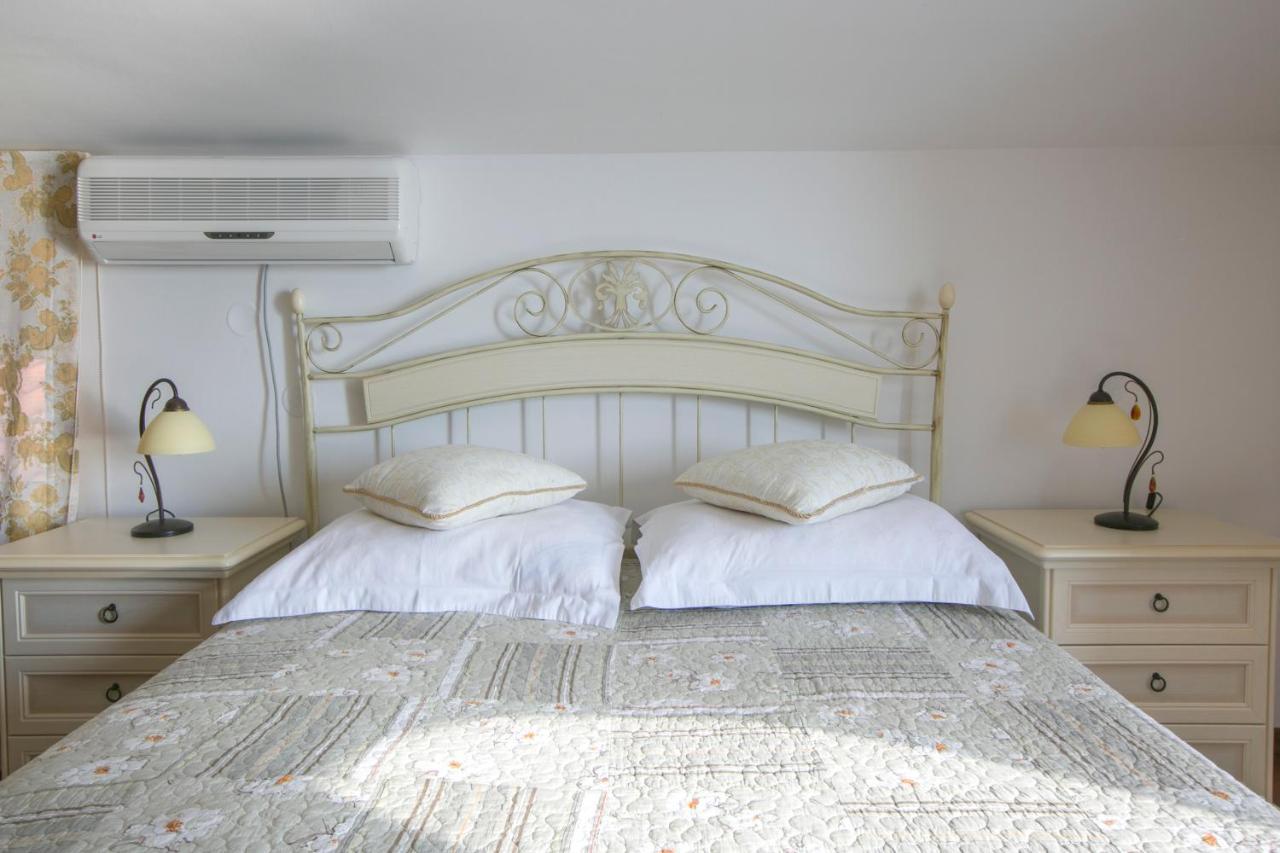 Royal Holiday Apartments Sveti Stefan Dış mekan fotoğraf