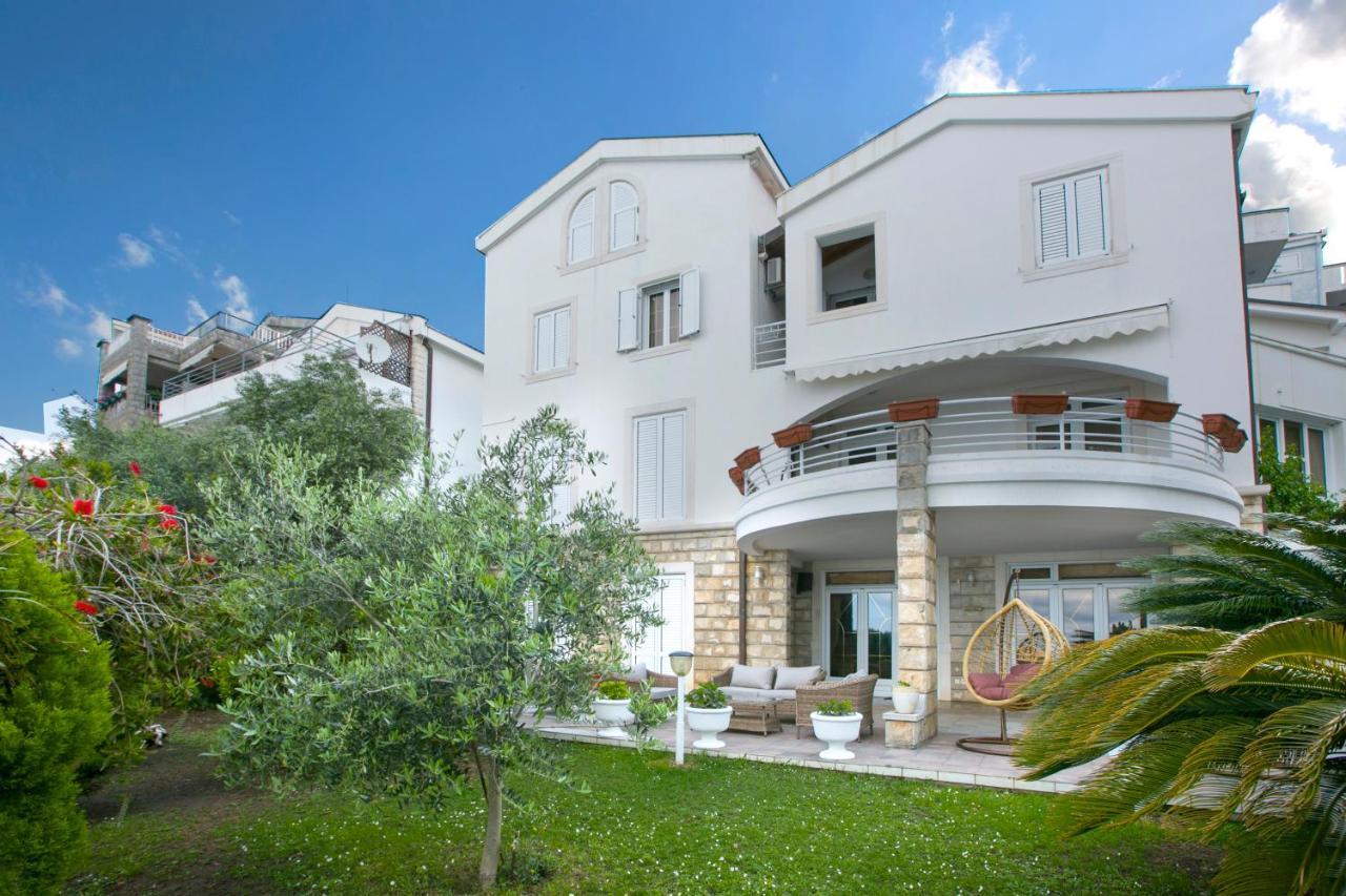 Royal Holiday Apartments Sveti Stefan Dış mekan fotoğraf