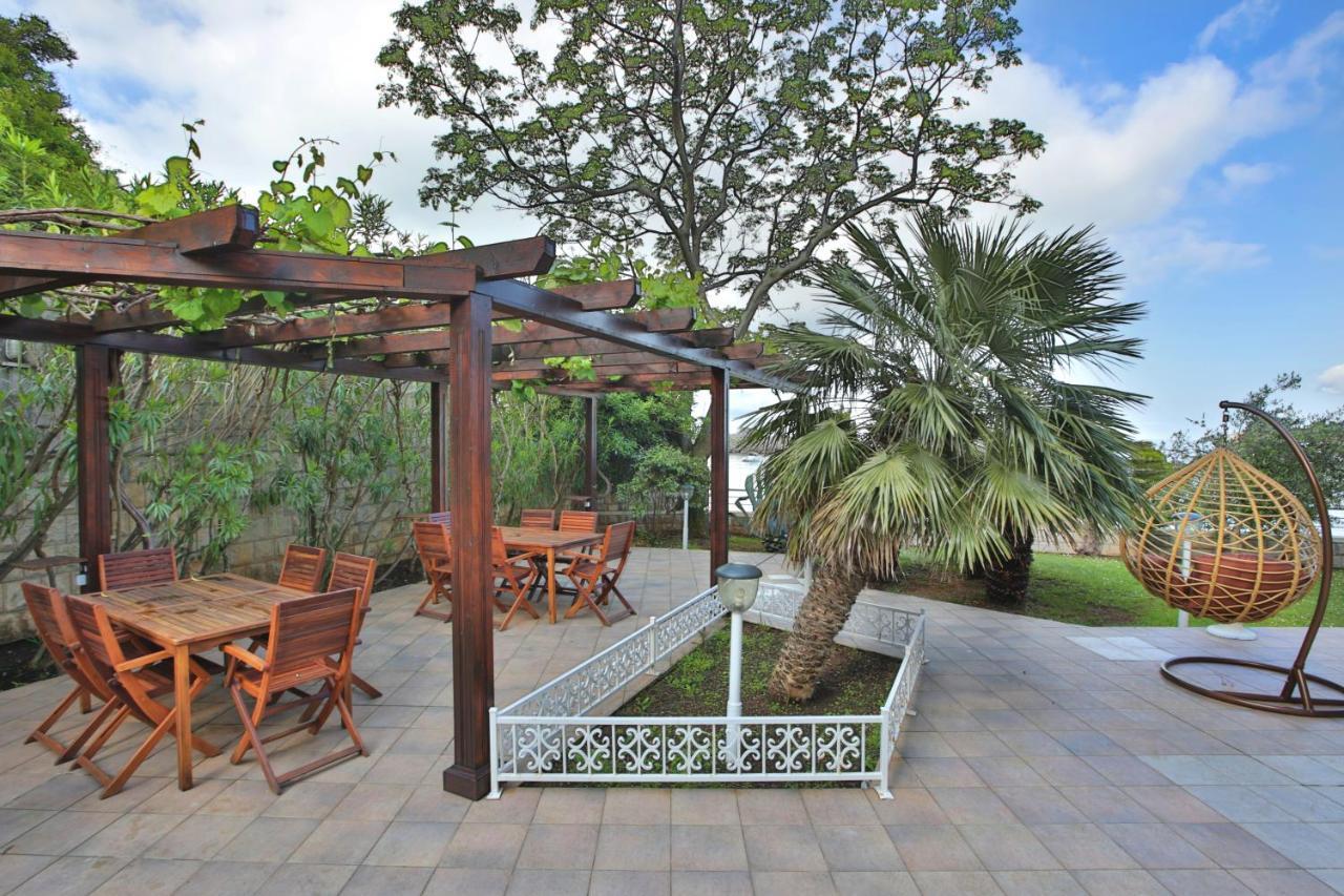 Royal Holiday Apartments Sveti Stefan Dış mekan fotoğraf
