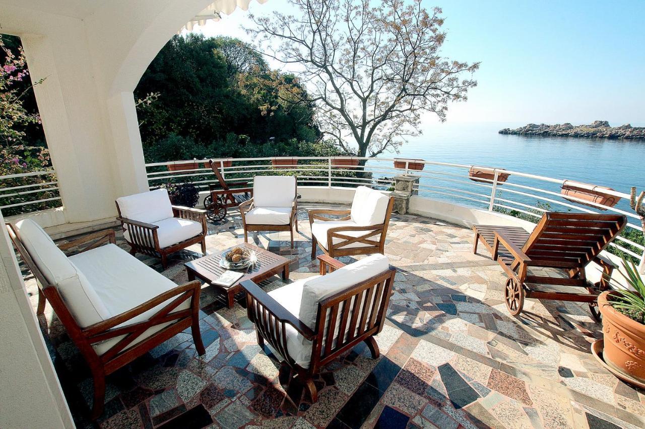 Royal Holiday Apartments Sveti Stefan Dış mekan fotoğraf