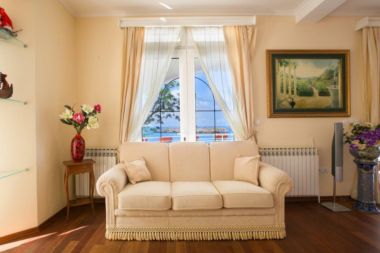Royal Holiday Apartments Sveti Stefan Dış mekan fotoğraf